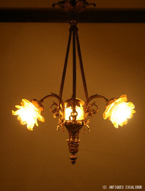 Ceiling Light (CL6)