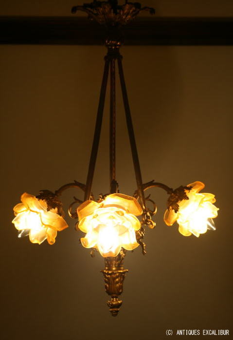 Ceiling Light (CL6)