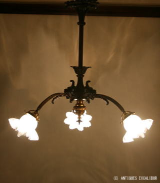 Ceiling Light (CL7)
