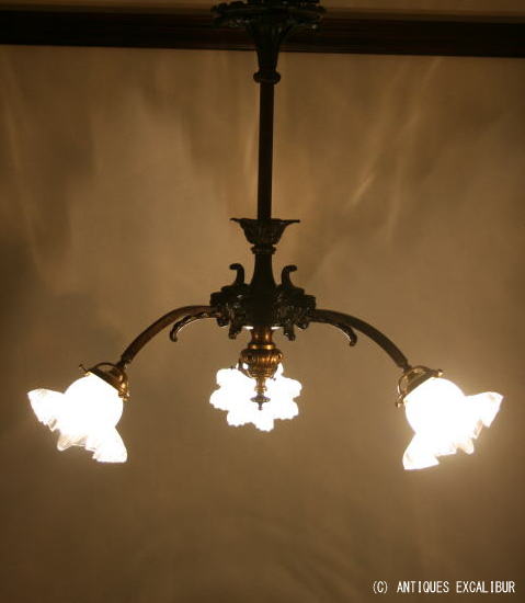 Ceiling Light (CL7)