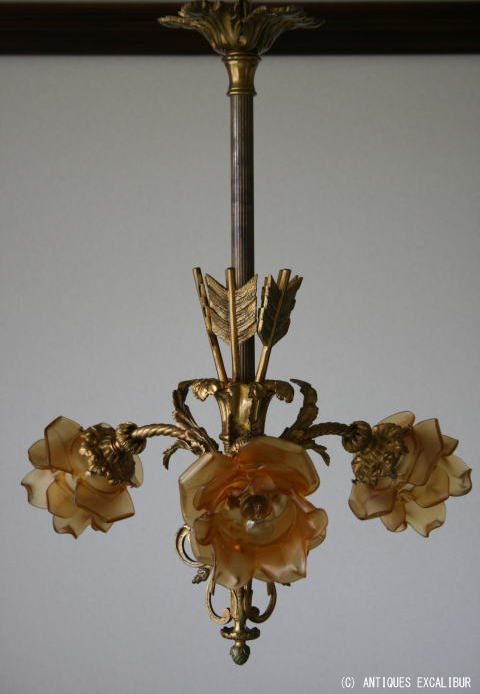 Ceiling Light (CL8)